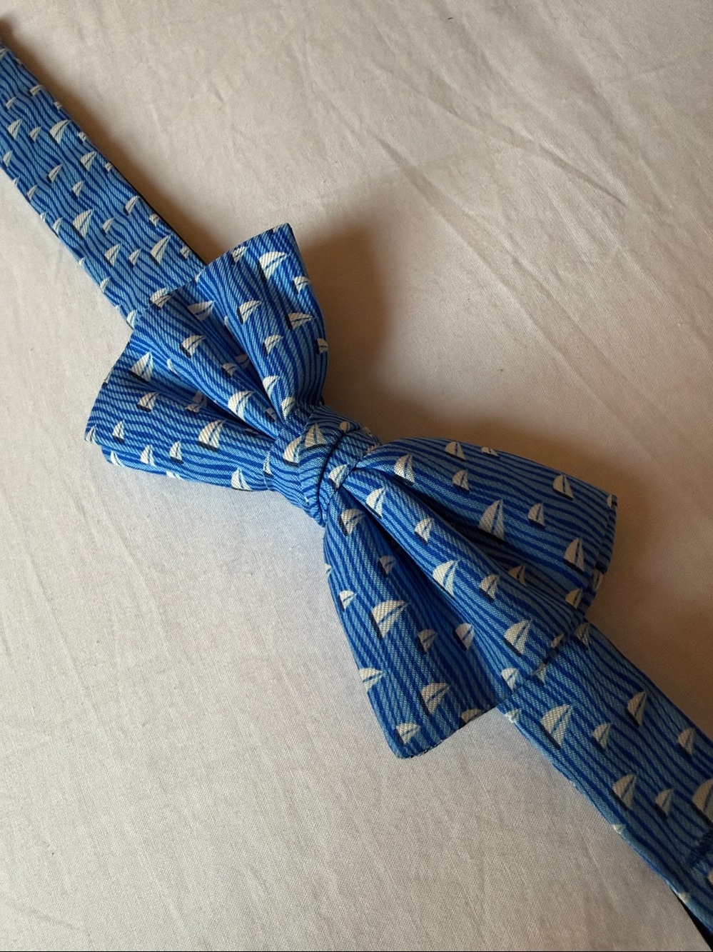 Children’s Vineyard Vines Blue Sailboat Bow Tie